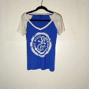 Basix of America Coastal t-shirt. Size Small